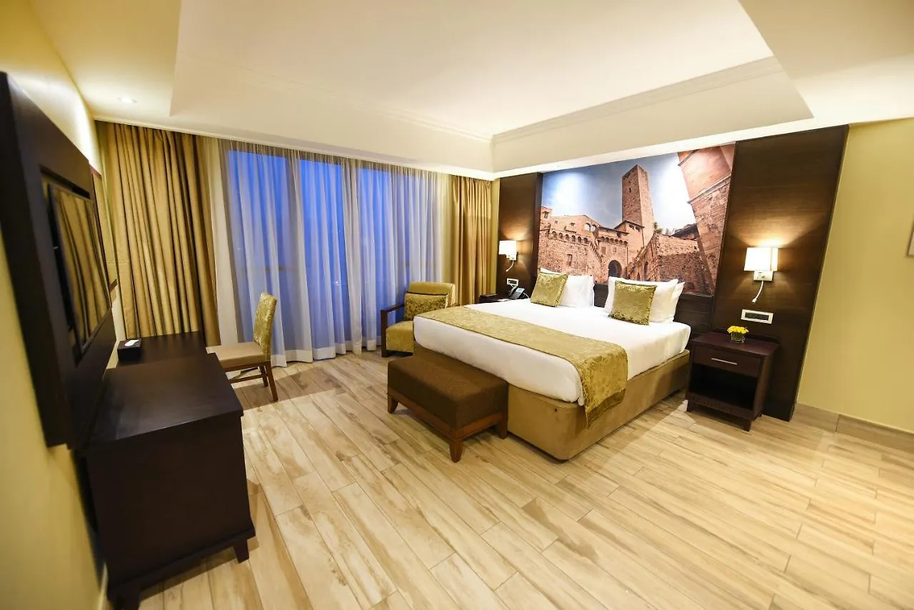 Mestil Hotel & Residences Kampala 5*,  Uganda